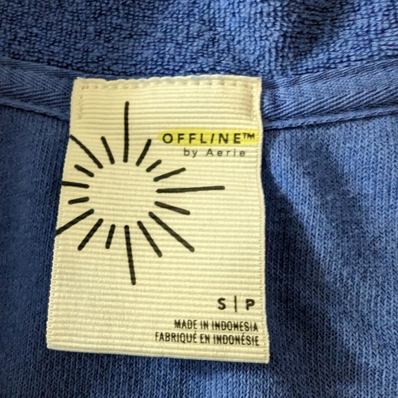 Aerie summer lights Terry sweatshirt - Picture 2 of 3